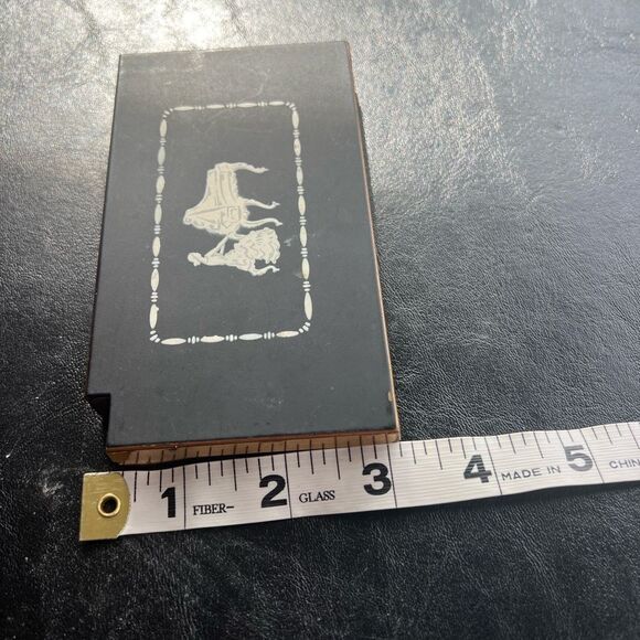 Vintage Volupte Musical Makeup Case - Picture 8 of 8